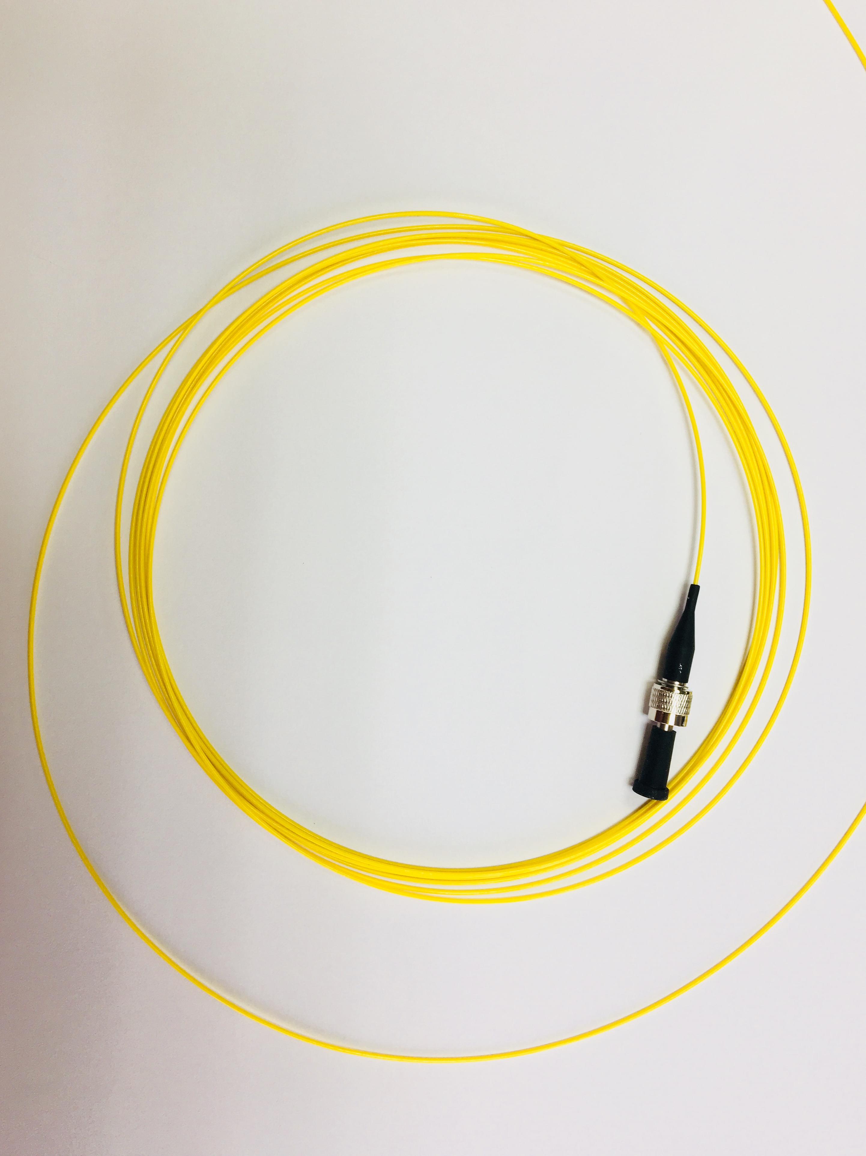 Световод эндодонтия (желтый) Q/P-200мкм «Prometey» (Спектрум Интернэшнл, Инк., США)